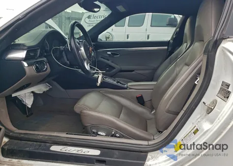 2015 Porsche 911 Turbo z USA, uszkodzony, nr VIN WP0AD2A92FS166227